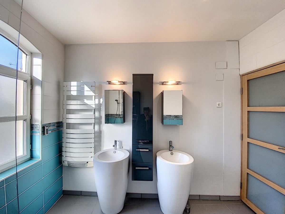 Maison 3 Chambres - Terrasse - Climatisation 10 Minutes A Pied Du Pont D'亞維農 外观 照片