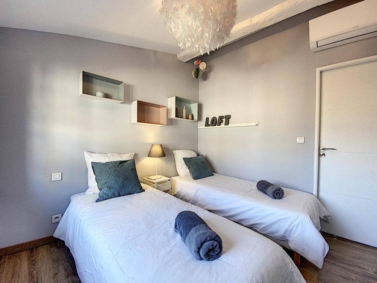 Maison 3 Chambres - Terrasse - Climatisation 10 Minutes A Pied Du Pont D'亞維農 外观 照片